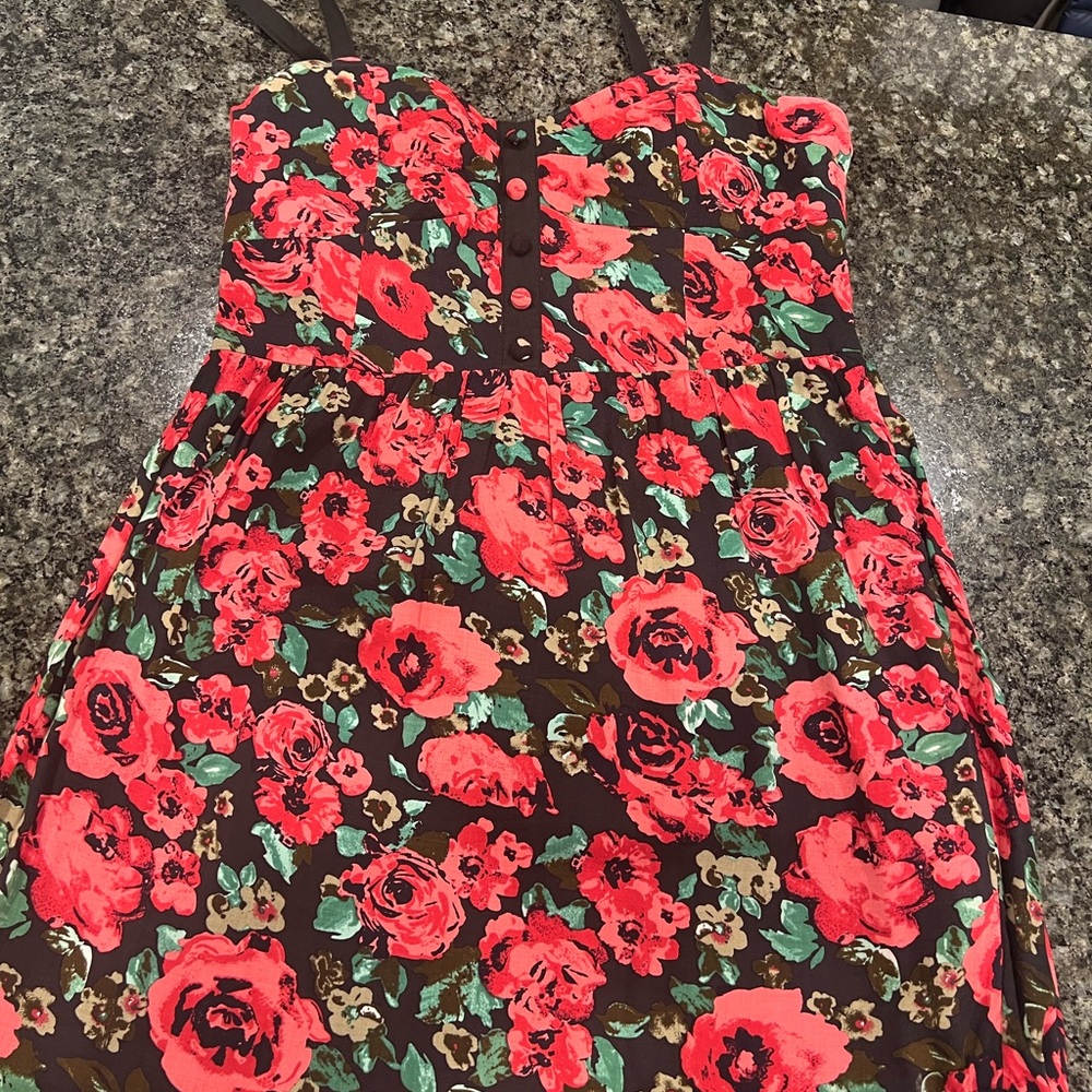Forever 21 Black and Red Floral Mini Dress